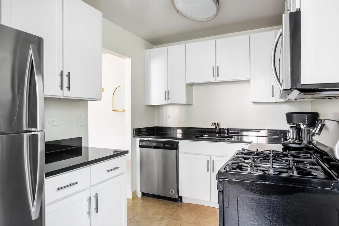 Uws 2Br W Gym Dm Elev Nr Park Trains Nyc-577 Apartment New York